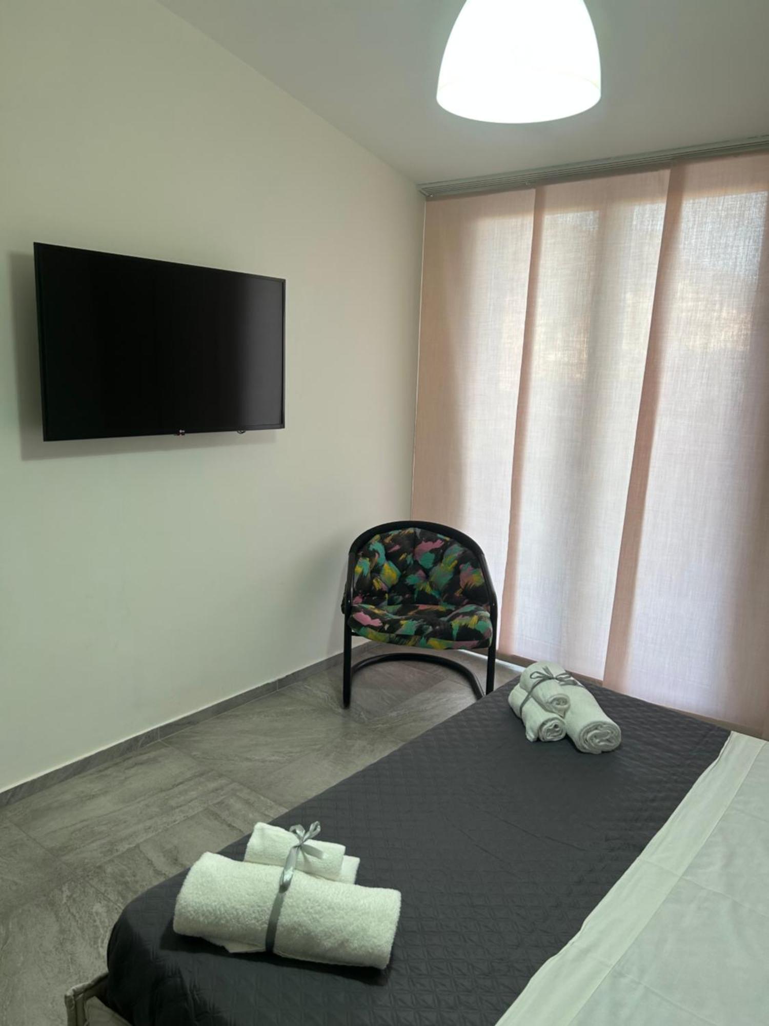 Suite Home Panorama Giardini Naxos Exteriör bild